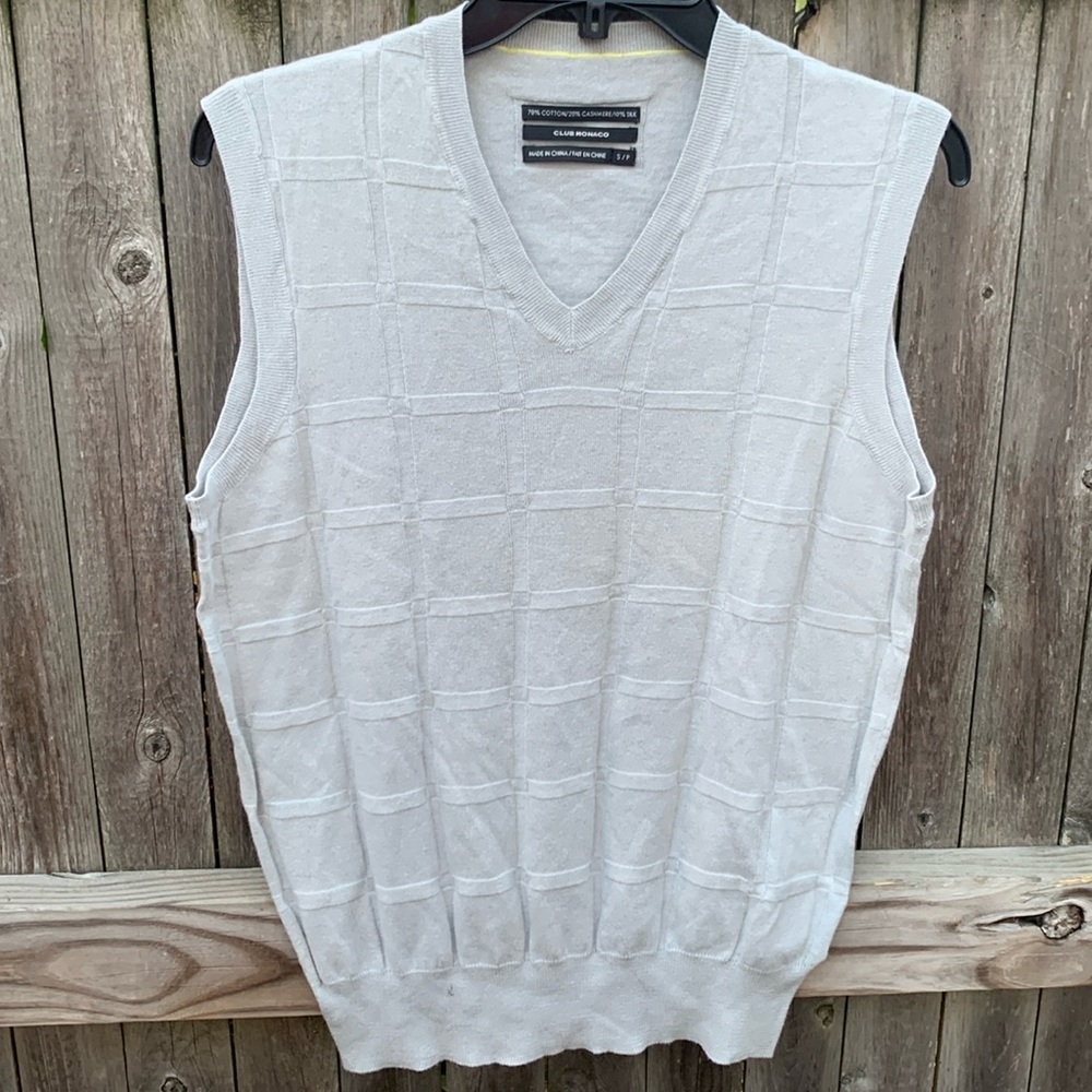 Club Monaco small light grey vest!!